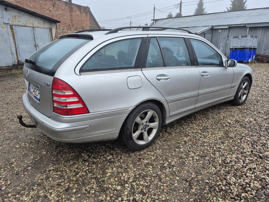 Mercedes C220 Diesel 2004 Rok Automat