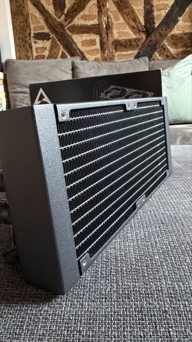 Arctic Liquid Freezer III 240 Black