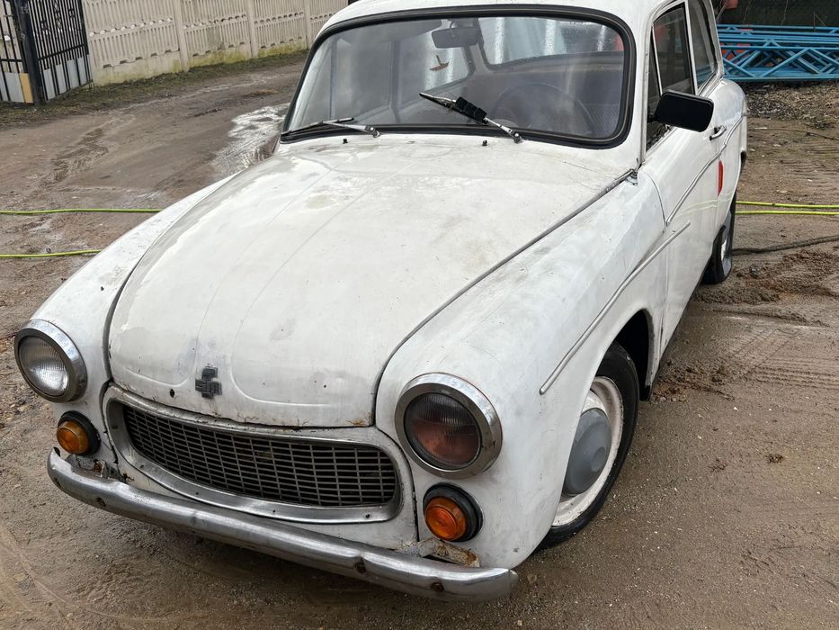 Syrena 105 Garażowana