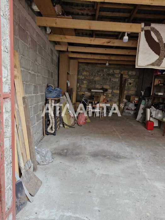 2 комнатная квартира мебель техника   палисадник гараж