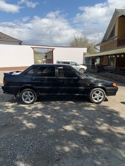 Продам ваз 2115.