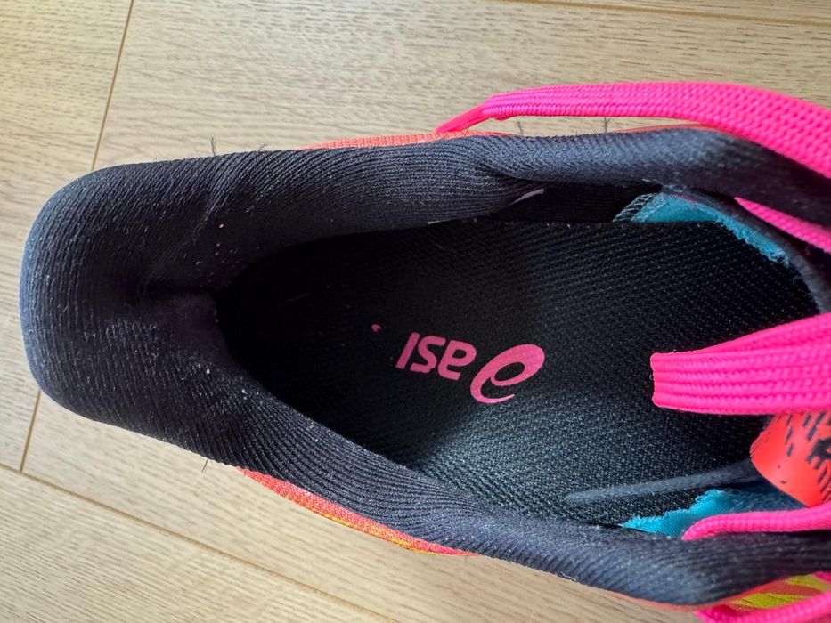 Buty do biegania Asics Noosa Tri 15 stan bardzo dobry