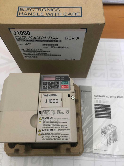 Variador Omron Yaskawa 4KW + Modulo parâmetros JVOP-181