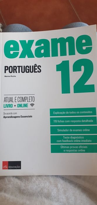 Portuguese Exam Book - 12th Grade