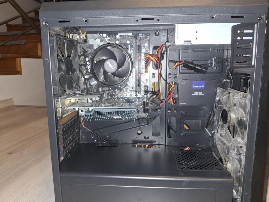 Komputer stacjonarny