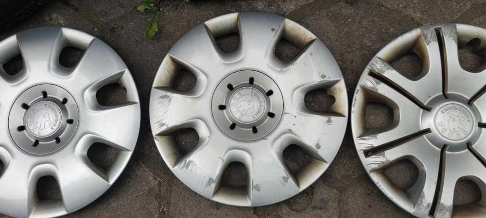 kołpaki SKODA  14TKI 40zł 1szt