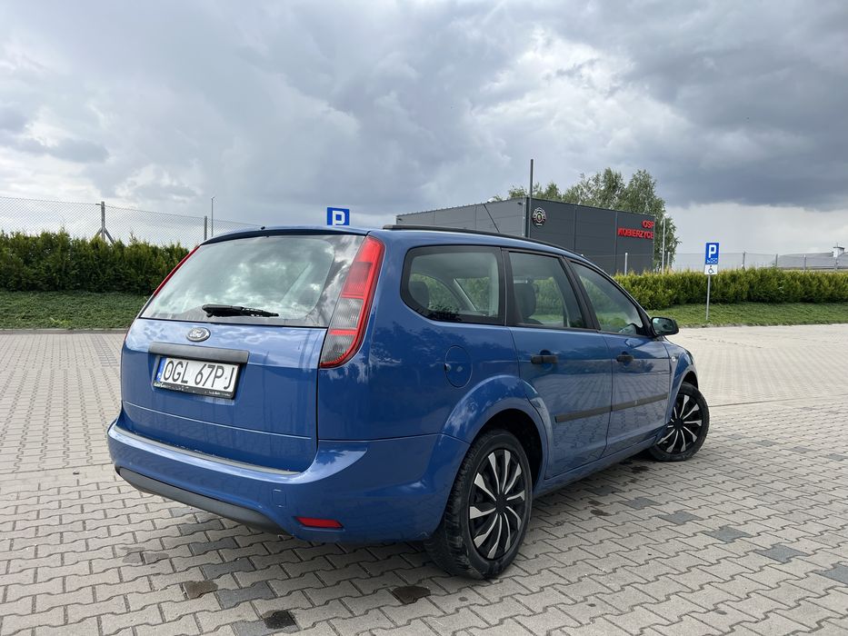 Ford Focus mk2. 1.8 tdci