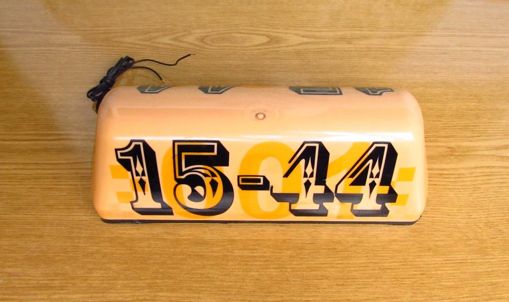 Шашка такси 1544 на магнитах, с подсветкой, 12В