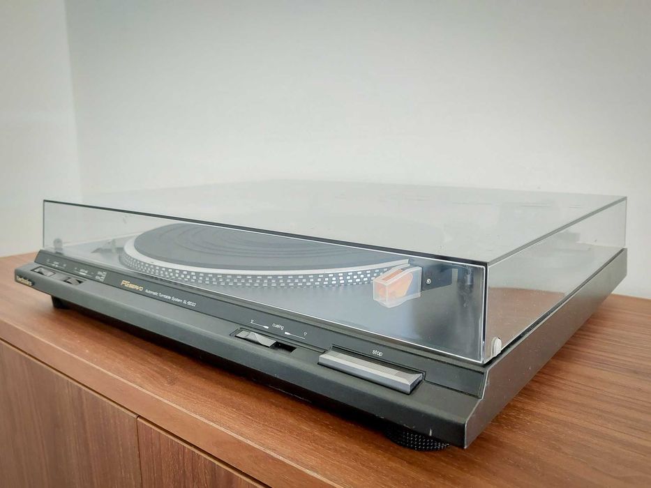 Gira-discos Technics SL-BD22 FGServo Automatic Turntable System