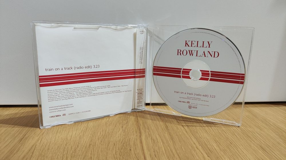 Kelly Rowland Train On a Track