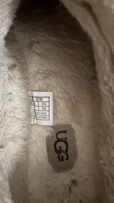 ugg original em bom estado