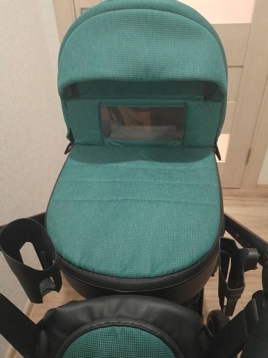 Продам Коляску 2в1