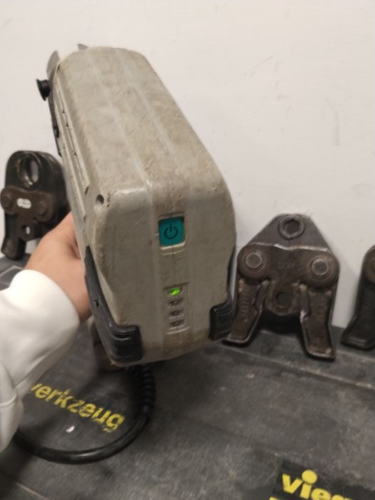 Zaciskarka Viega Pressgun 4E+cegi gaz 35/28/22/18/15