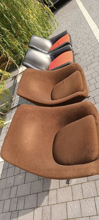Fotele Obrotowe PRL Bauhaus DDR  PRL Obrotowe Muszelka 4 sztuki