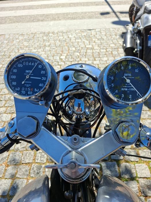 Norton Triton moto original