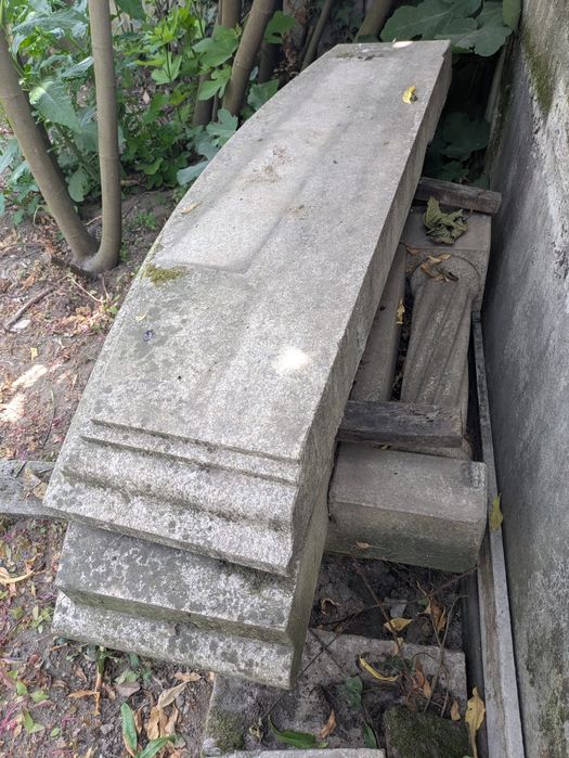 Peças de granito