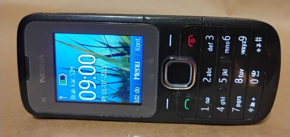 NOKIA C1 01  RM- 607 + ładowarka bez simlock