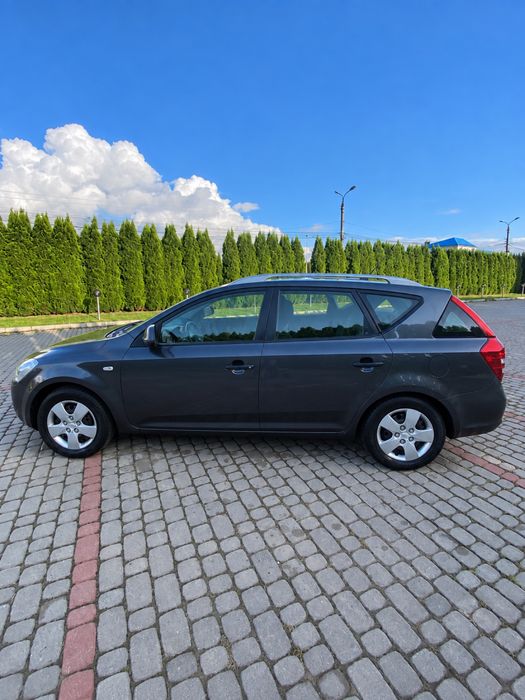 Kia Ceed 1.4 DOHC 16v в гарному стані
