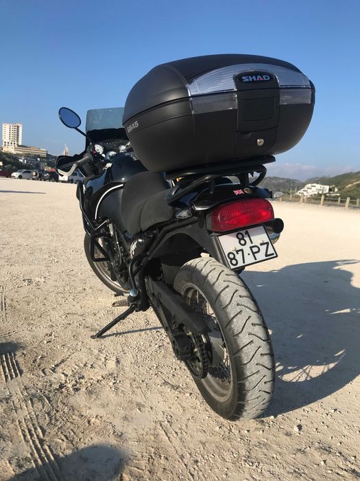 Triumph Tiger 885i