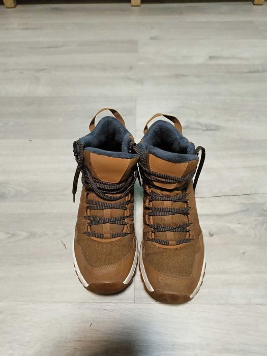 Buty zimowe Quechua SH500 Mid wodoodporne rozmiar 40