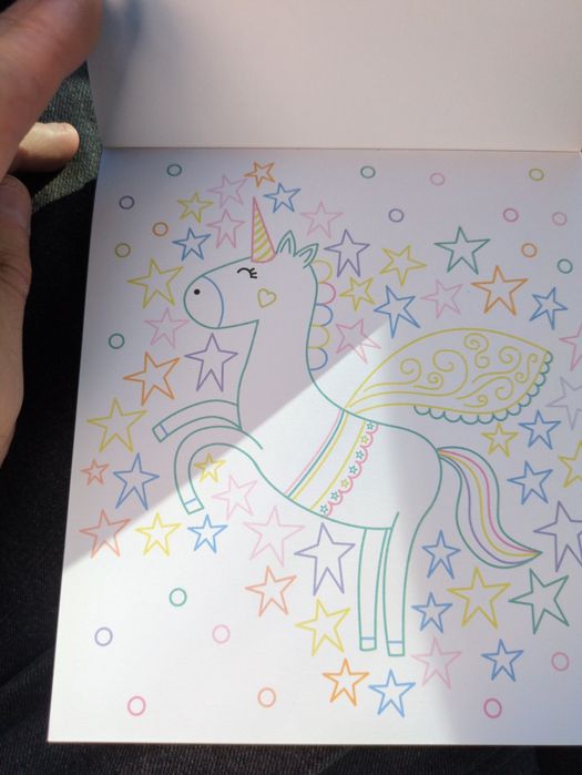 Eu adoro Unicórnios Livro de Pintar da Porto Editora