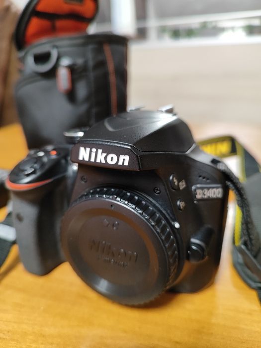 Фотоапарат Nicon d 3400
