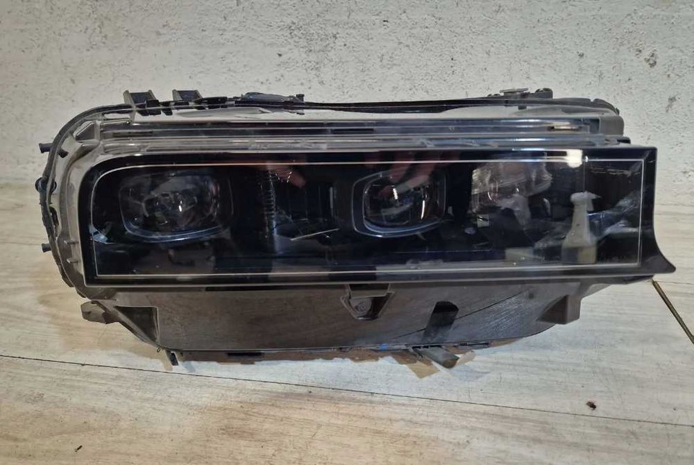 Фари передні BMW XM G09 Фара права або ліва EU USA разборка