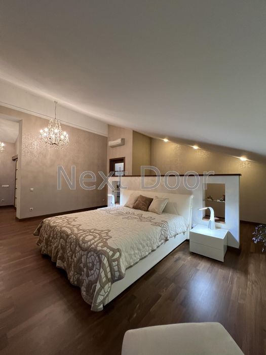 Здам будинок на дамбі київського моря