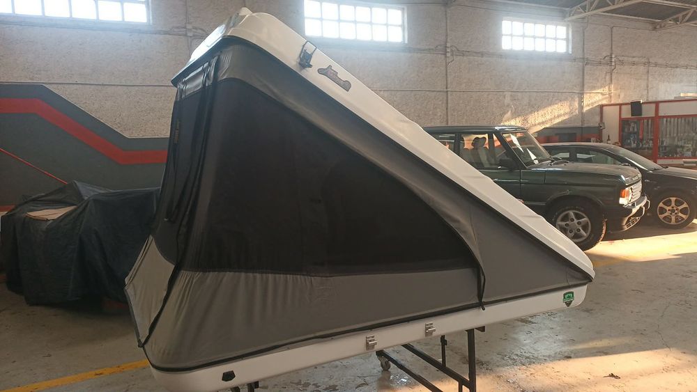 Tenda de tejadilho