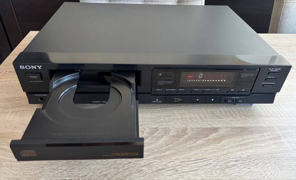 Sony CDP-550 + pilot RM-D250
