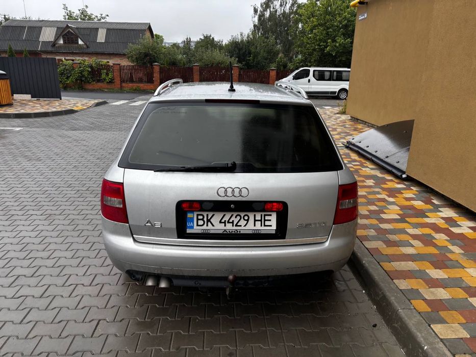 Ауді А6/С5 2004