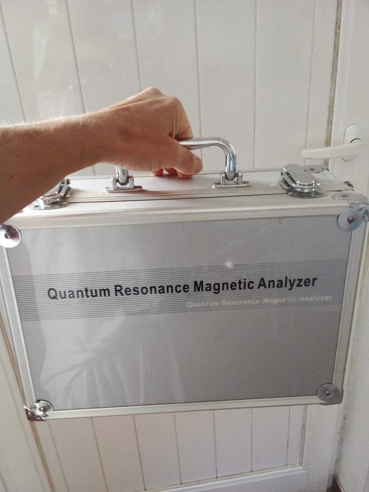 Quantum Resonance Magnetic Analyzer