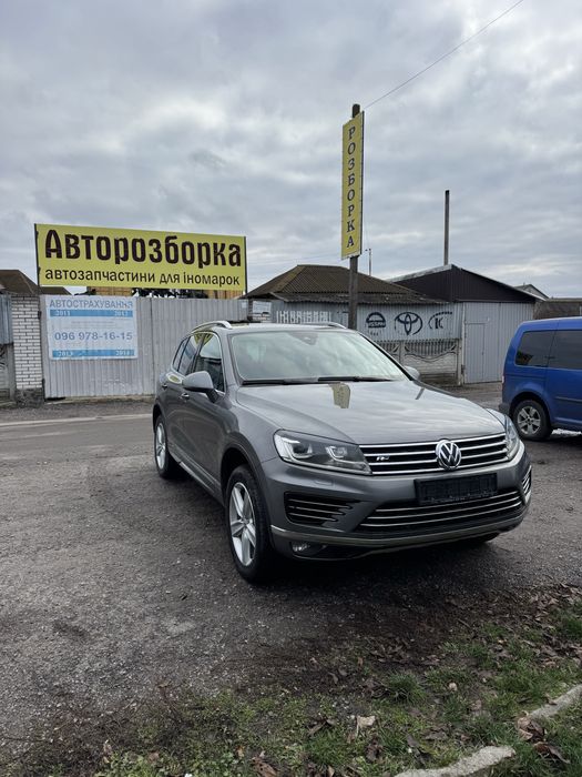 Комплектний перід Touareg FL тоуарег фл бампер