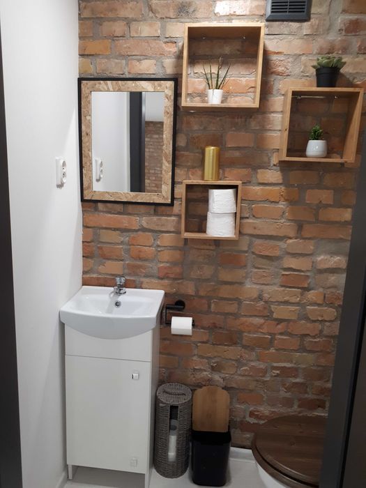 Lokal/Biuro w stylu LOFT + magazyn 20 m2 + parkingi