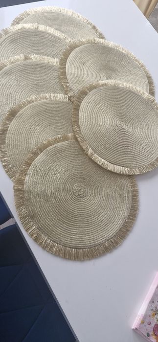 Podkładki na stół złote komplet