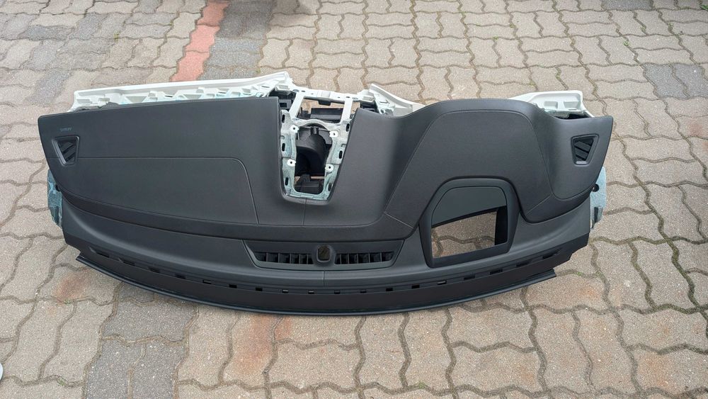 volvo xc60 II deska konsola rozdzielcza skóra oryginał