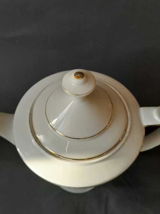 Porcelanowy dzbanek Parowa- Tiefenfurt.