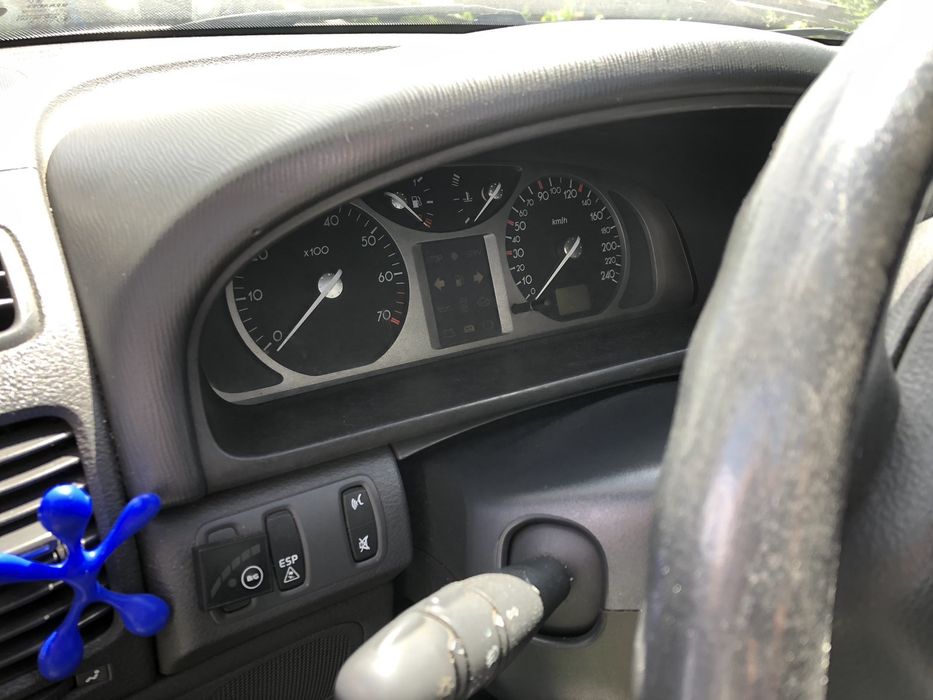 Renault LagunaПродаж