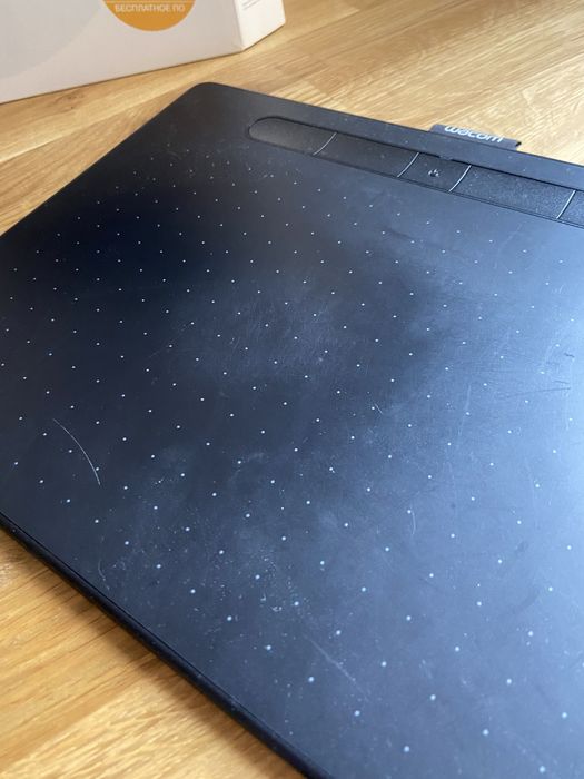 Tablet graficzny Wacom Intous M czarny