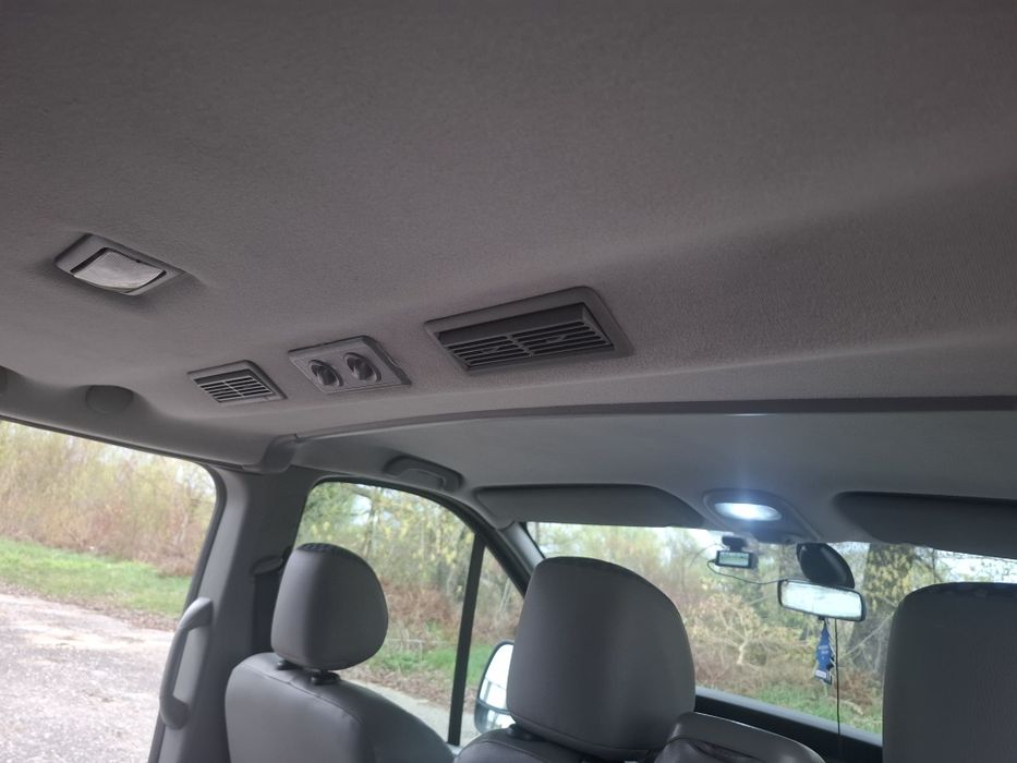 Opel vivaro 2,0cdti 114km long.