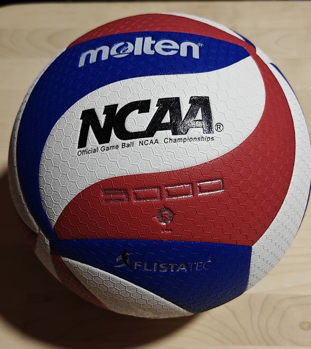 Piłka do siatkówki Molten V5M5000 NCAA