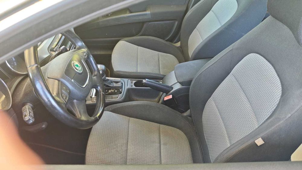 Skoda Superb 2008 Automático (TDI) - Apenas 98.000 km