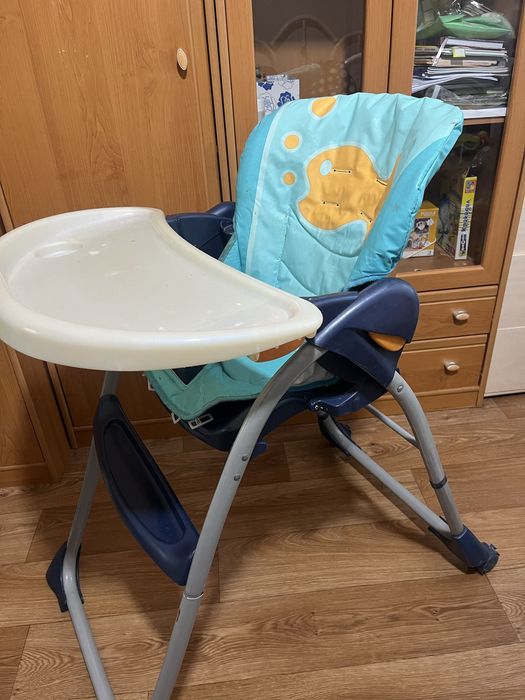Стульчик для кормления