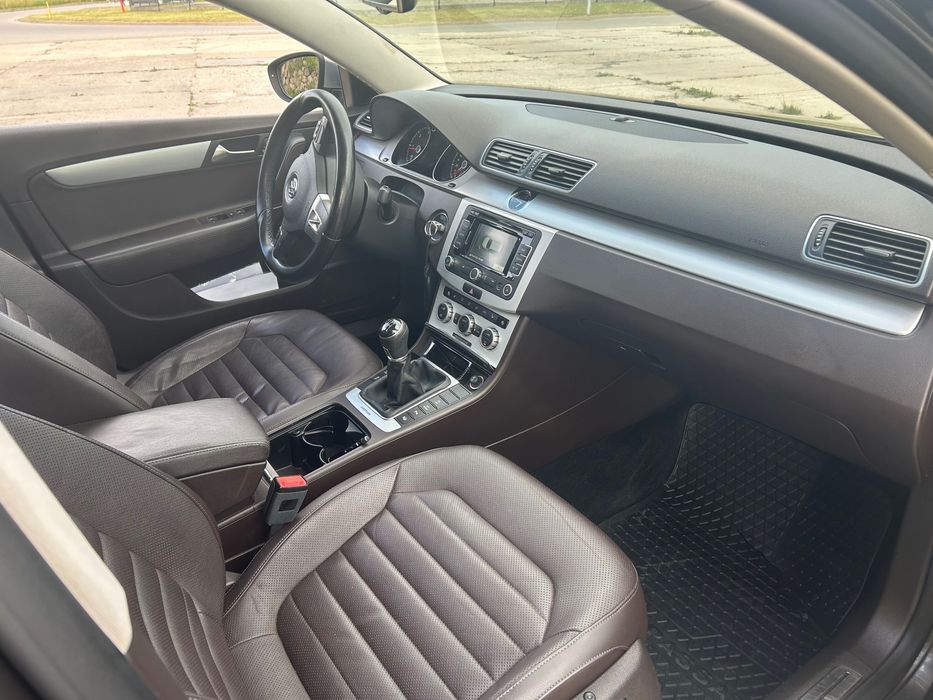 Volkswagen Passat Alltrack 2.0 TDI Full Opcja