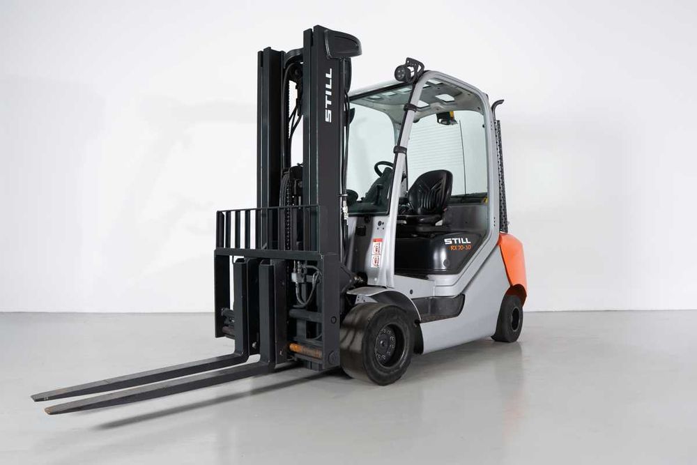 Empilhador gás Still RX 70-30T - 3000 kg
