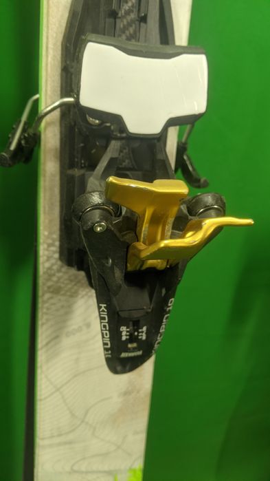 Скітур комплекти 177 і 184 см+ пінові кріплення + камус