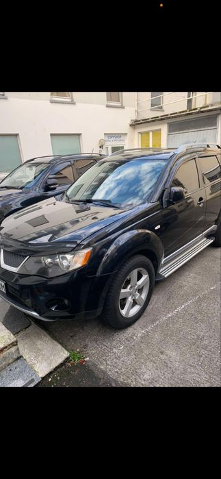 Mitsubishi Outlander XL