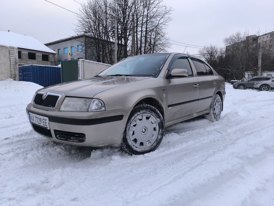 Шкода Октавия 1.6 на газу
