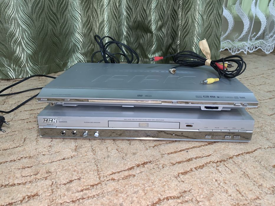 DVD BBK робочі по 500 грн кожен