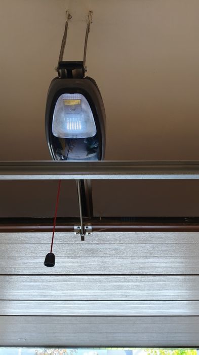 Brama garażowa - Wiśniowski, automatyka